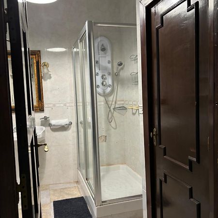 Apartamento En El Centro Historico De Malaga Luaran gambar