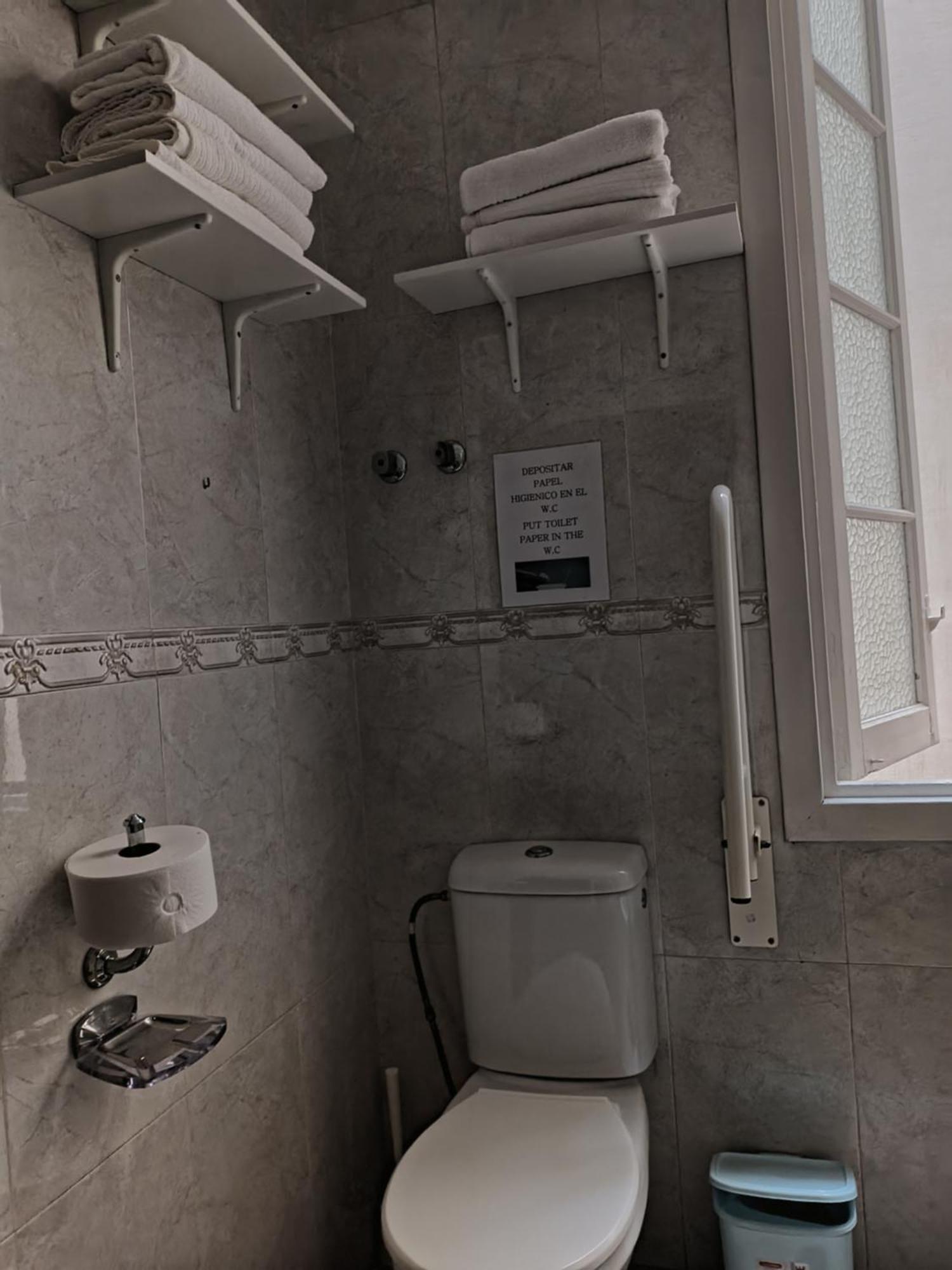 Apartamento En El Centro Historico De Malaga Luaran gambar