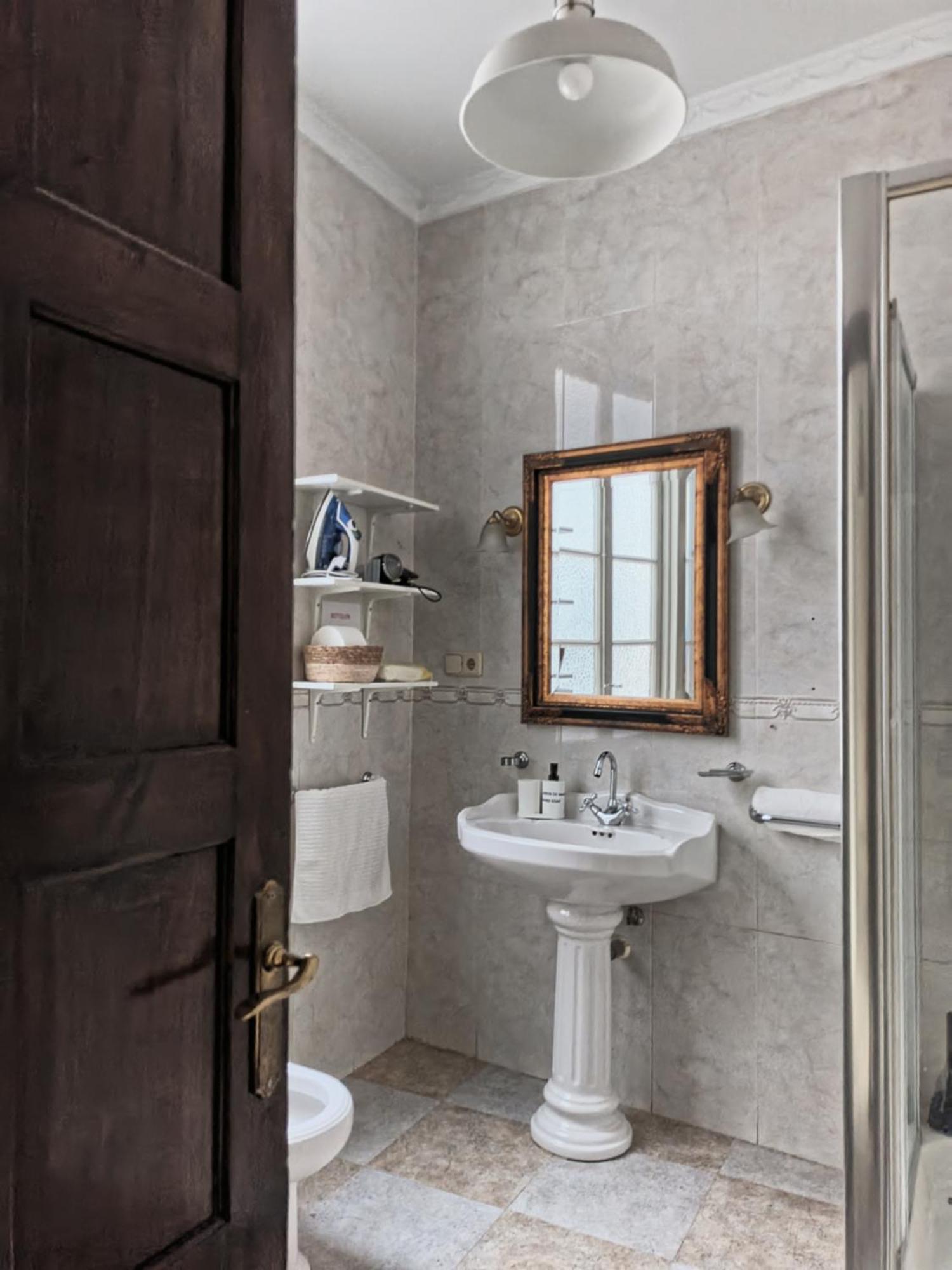 Apartamento En El Centro Historico De Malaga Luaran gambar